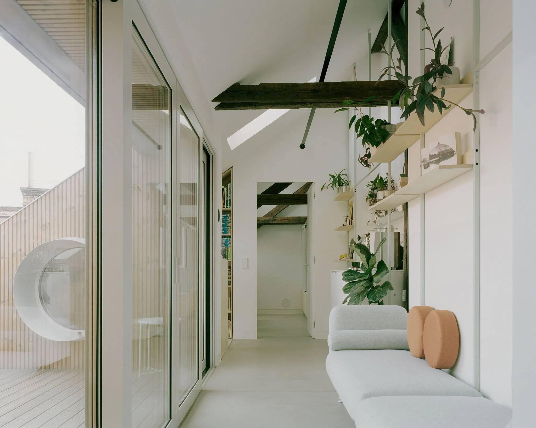 Gallery 12