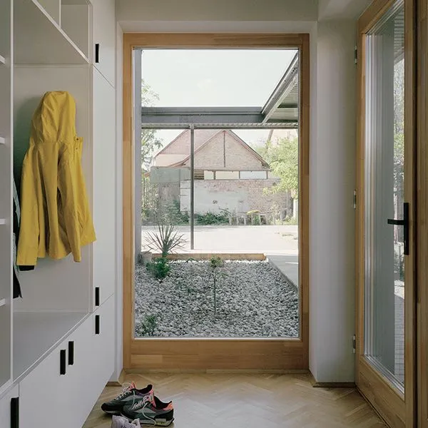 Gallery 14