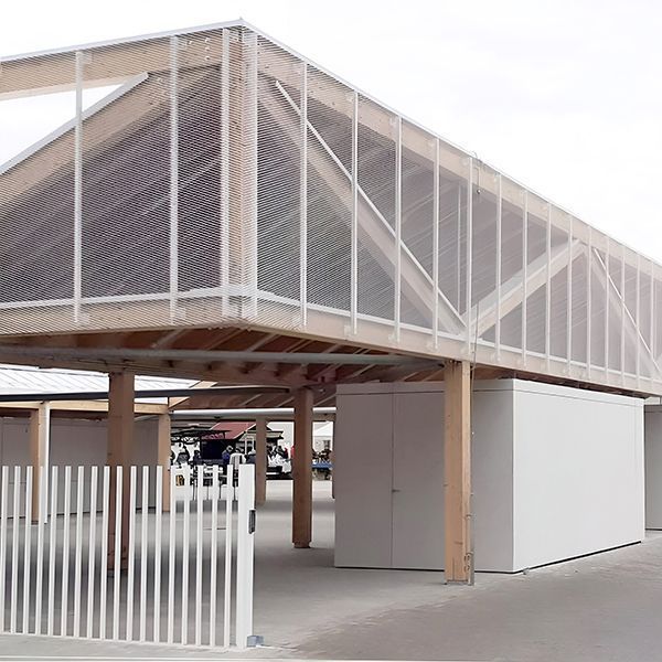 TQA1803 - HEVIZ MARKET